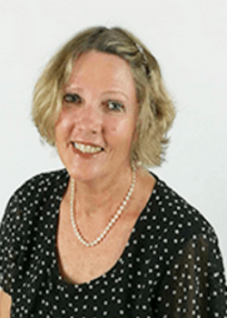 成都爱思瑟国际学校Jeannette Edwards