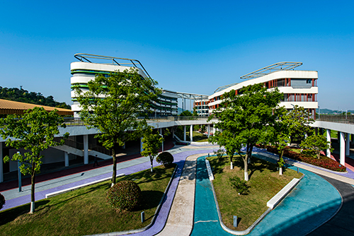 湖州市南太湖双语学校